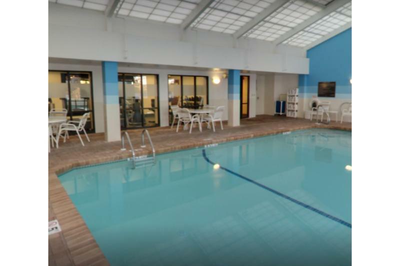 Hampton Inn Boston Logan Airport Revere Exterior photo